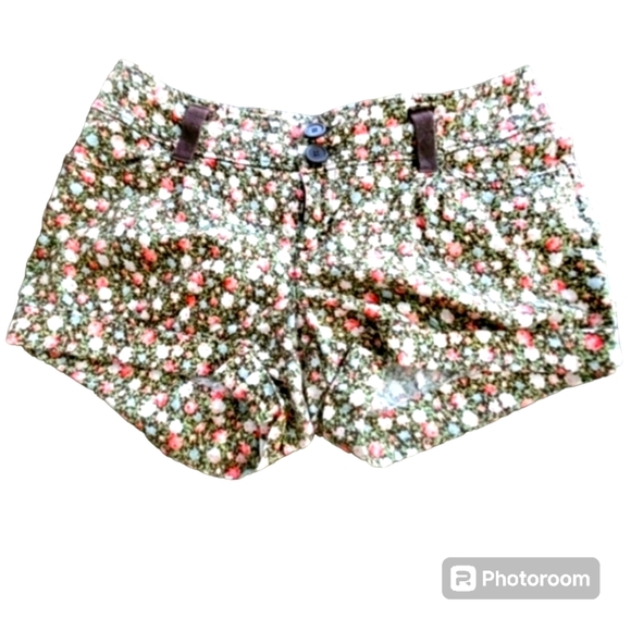 American Rag Floral Shorts size 13 - Picture 6 of 9